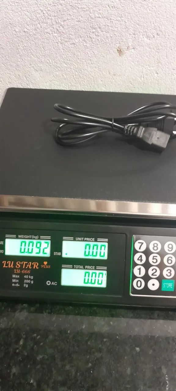 Balança digital 40kg Bivolt 