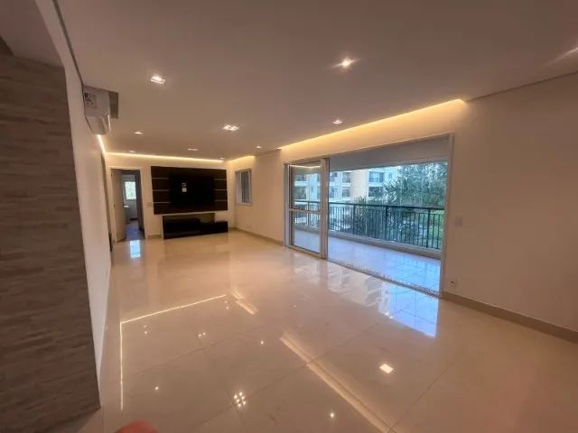 LINDO E AMPLO APARTAMENTO LOCAÇÃO