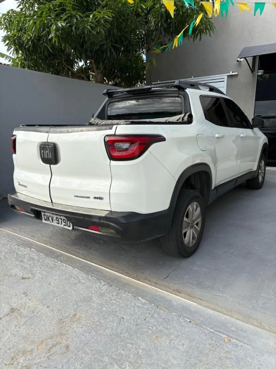 Fiat Toro Freedom 1.8 16V Flex Aut. 2017 - Foto 2