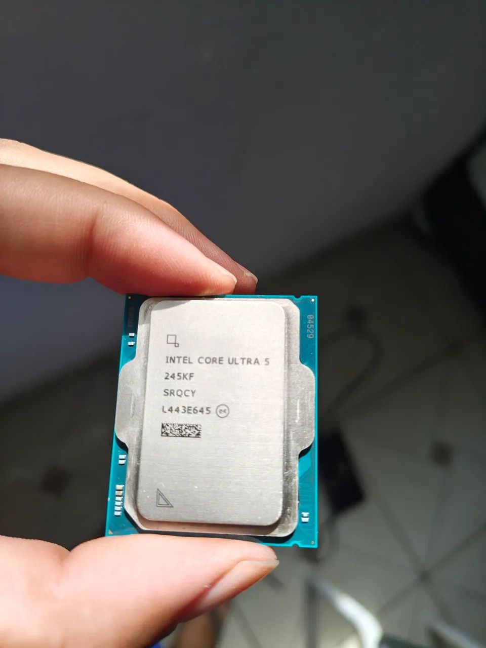 Intel core 5 ultra 245kf - Foto 2