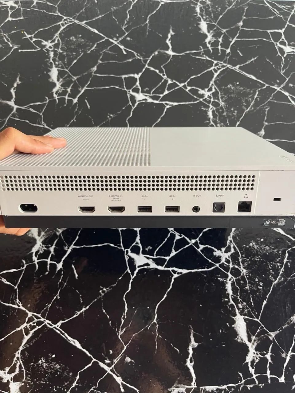 XBOX ONE S 1TB COM DEFEITO  - Foto 3