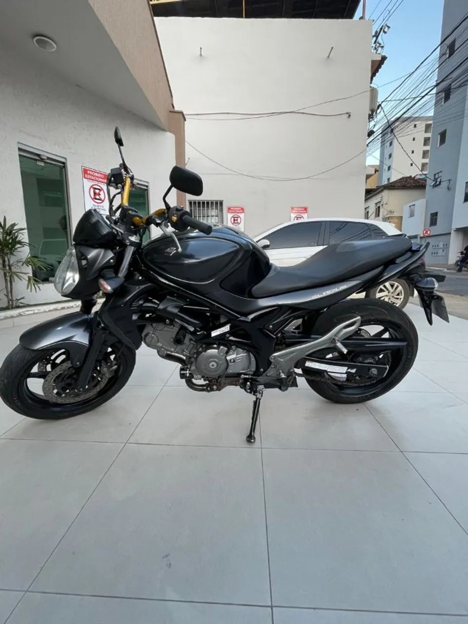 Suzuki Gladius 650cc - Foto 5
