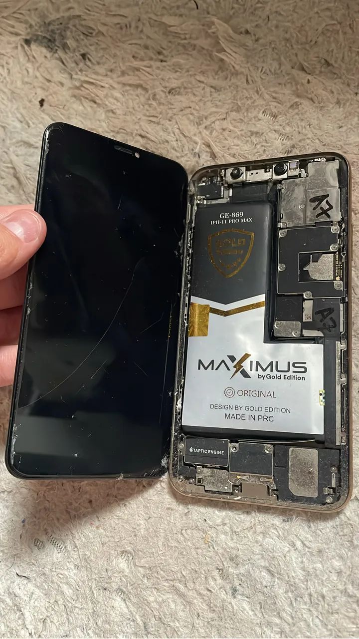 iPhone 11 Pro Max - Foto 2