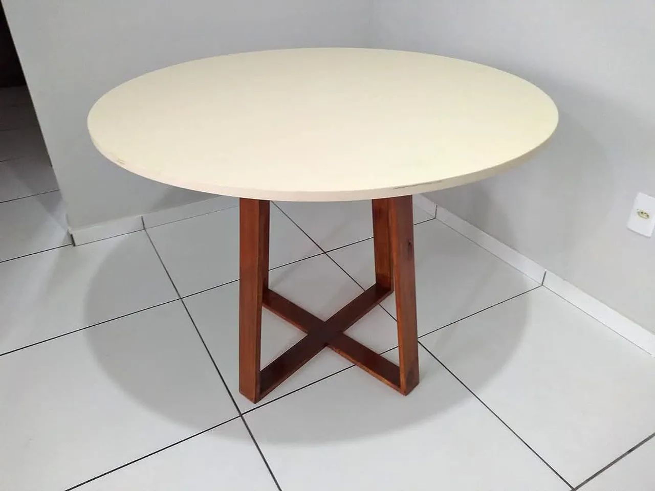 Mesas com pés entranssado para sala ou cozinha  - Foto 3