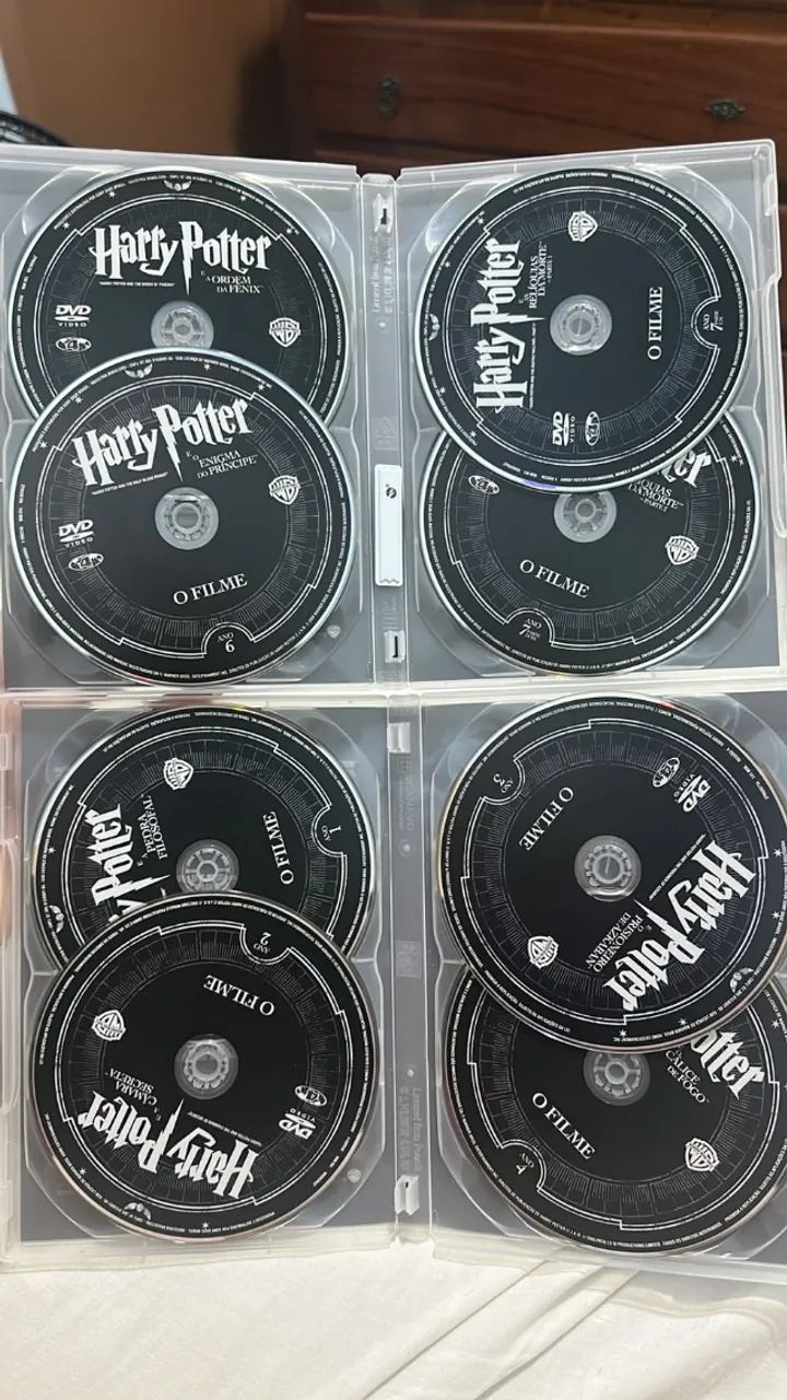 Box de DVDs Harry Potter - 8 discos! - Saga Completa - Foto 3
