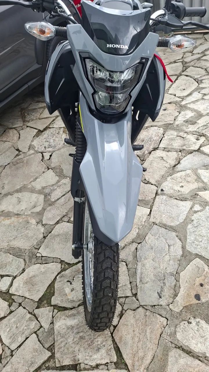 Vendo moto Broz com apenas 200 km  - Foto 3
