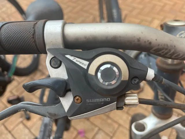 Bicicleta Caloi Escape 21 marchas - Quadro de alumínio - Foto 2