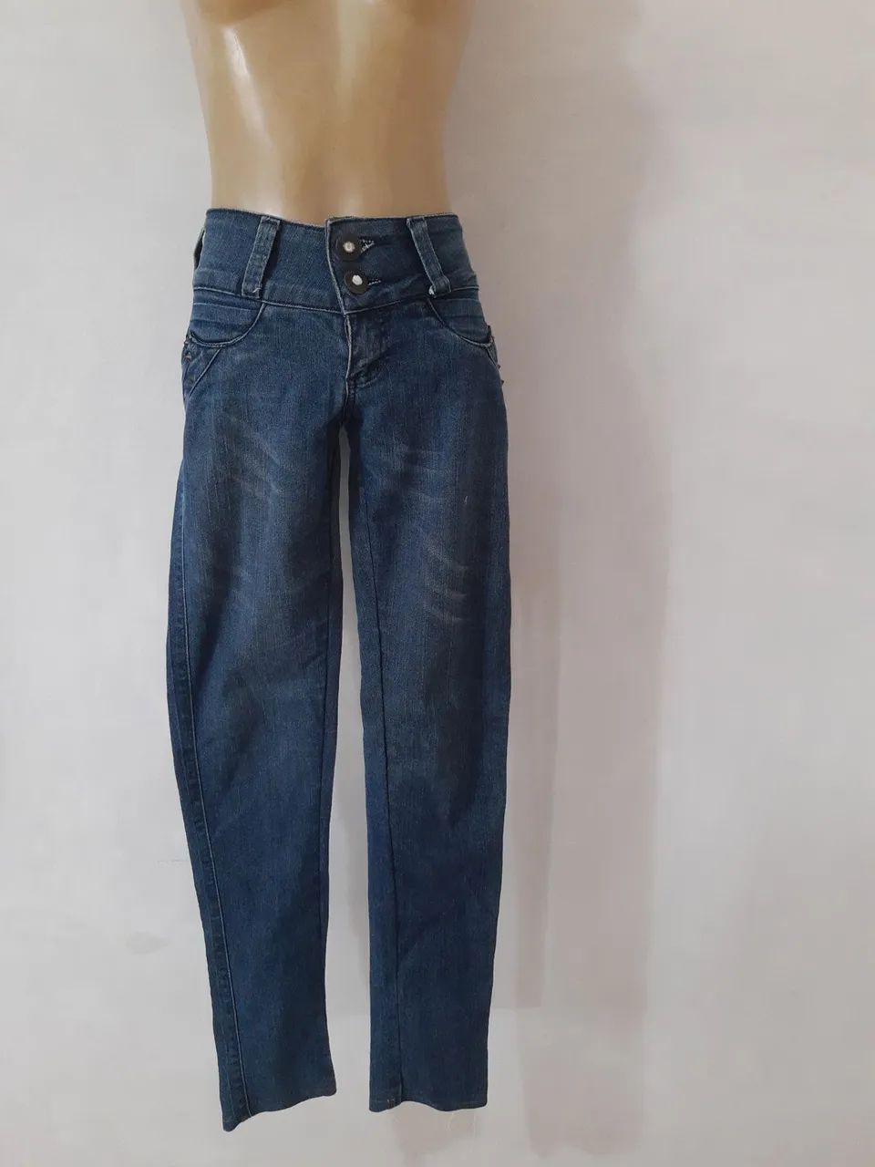 Calças femininas jeans e sociais tamanhos e marcas - Foto 3