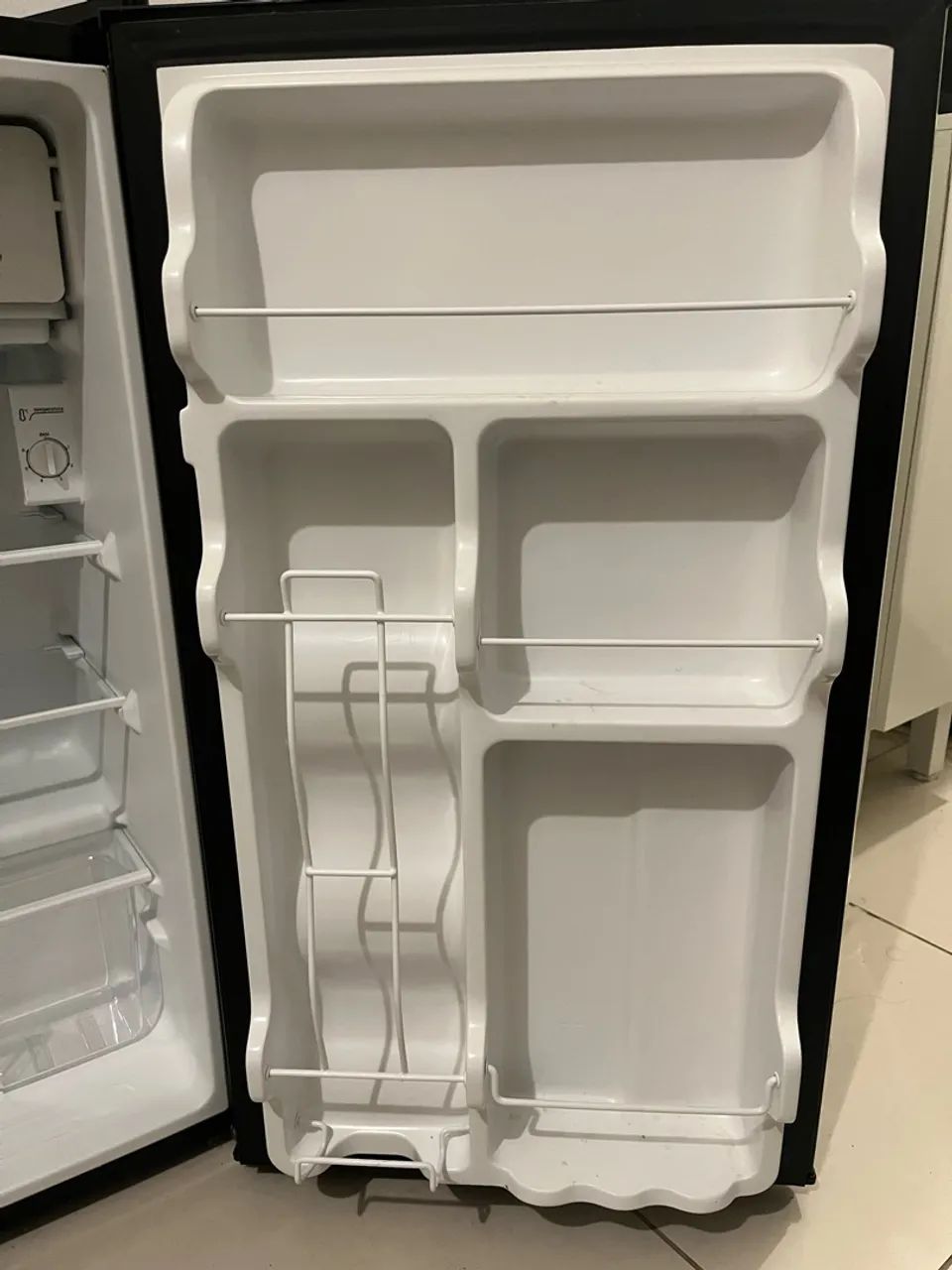 Frigobar Midea 93L  - Foto 3