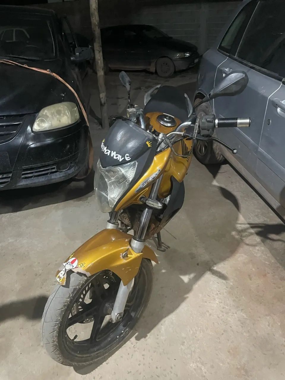 Vendo moto CB300  - Foto 2