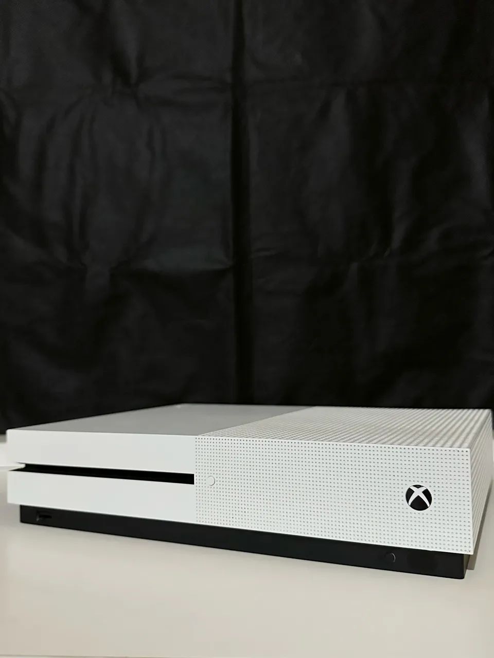 Xbox one s com jogo e 1 tera - Foto 5
