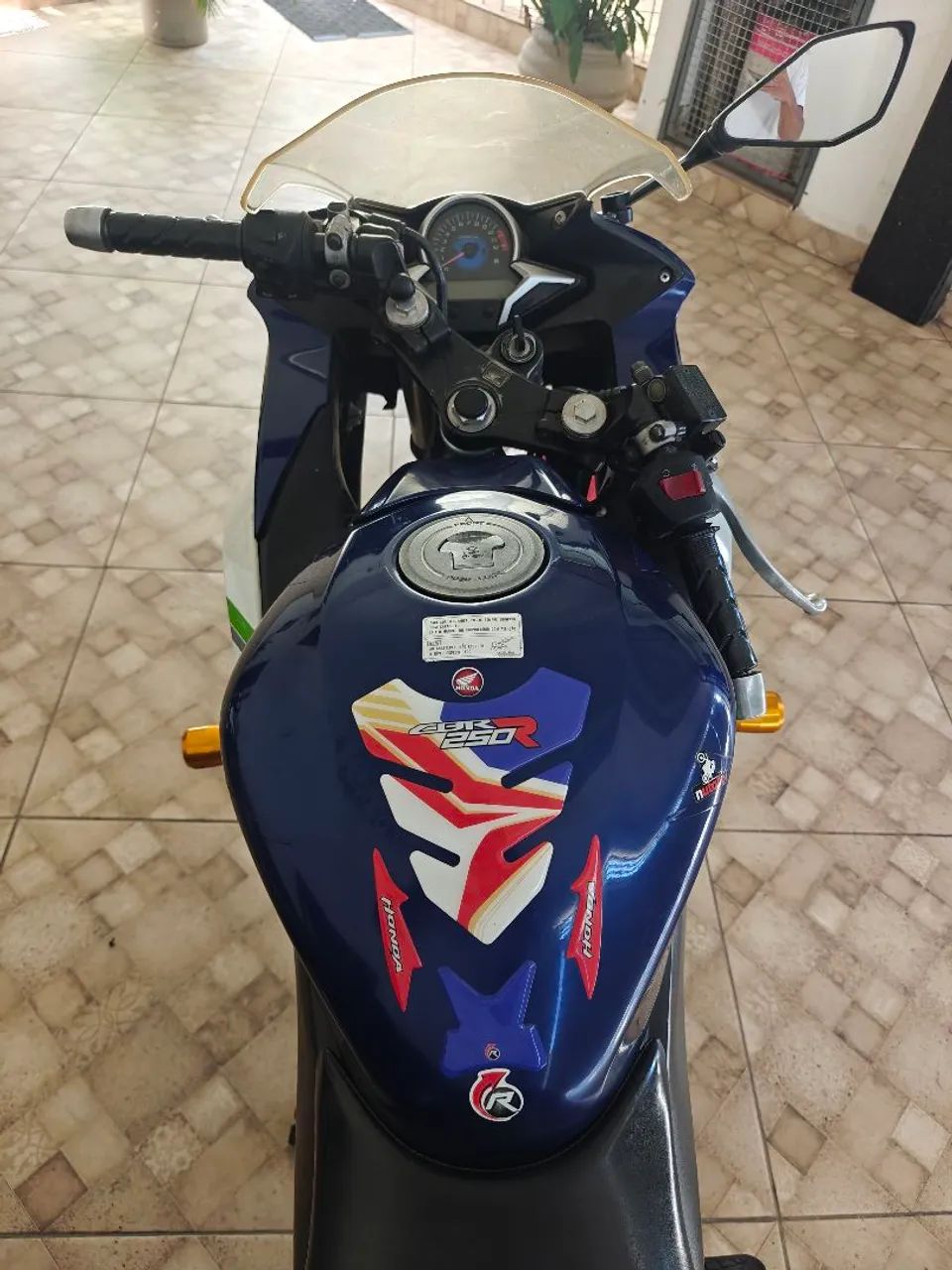CBR 250R - Foto 5