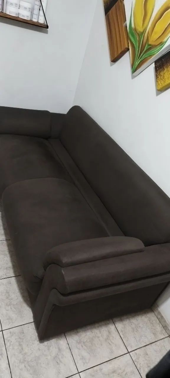 Sofá  4 lugares novinho, com estrutura reforçada  - Foto 5