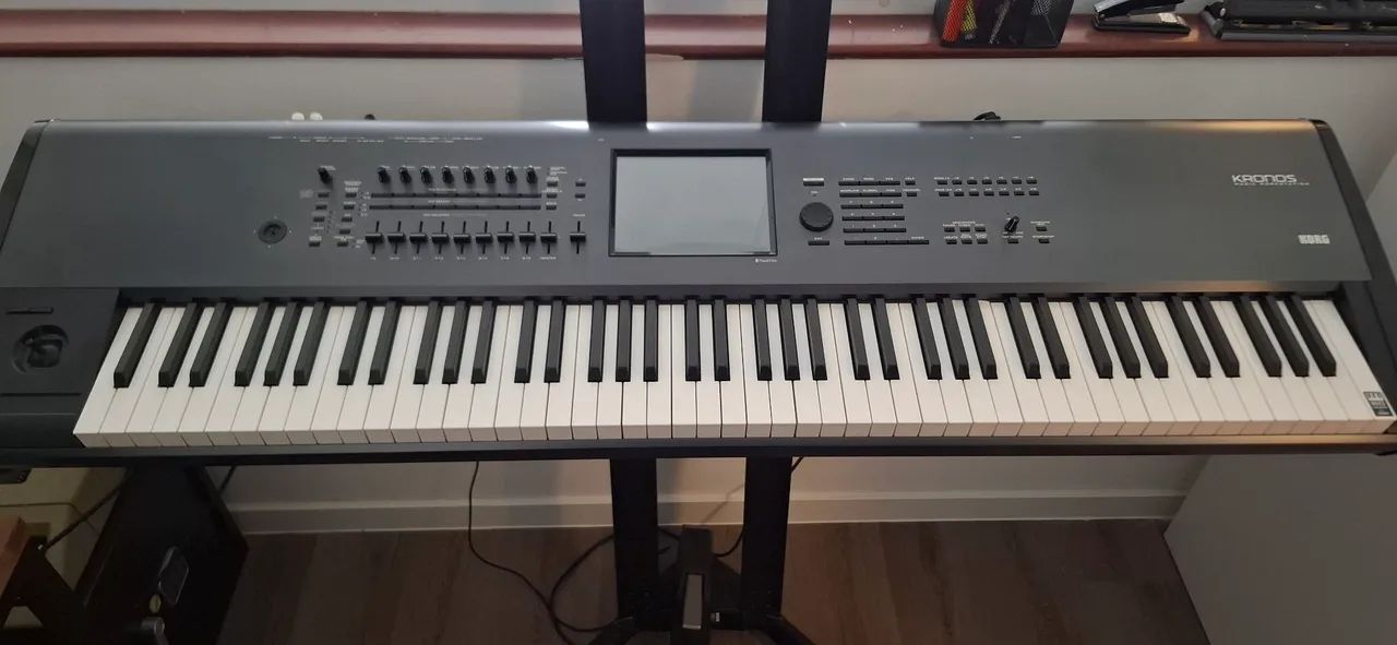 Korg Kronos X Workstation 88 keys