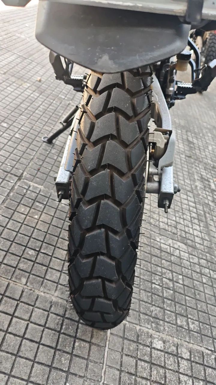 XTZ 250 Ténéré  - Foto 3