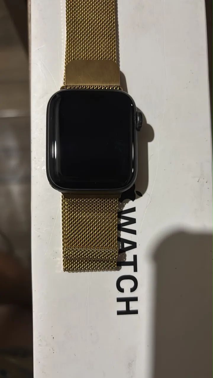 Apple Watch SE 40mm ? GPS + Celular 