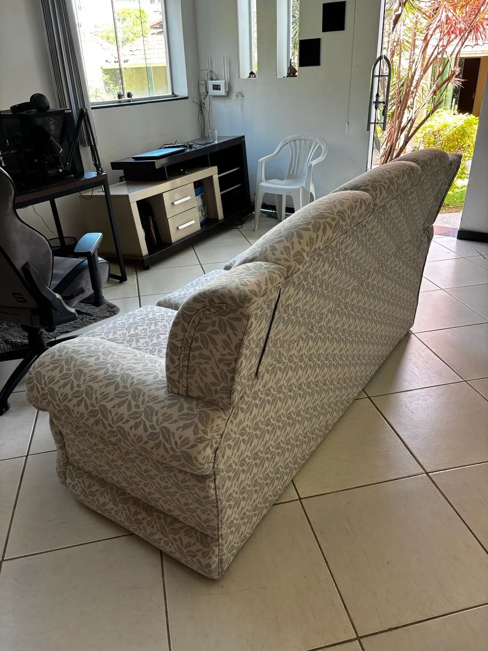 Sofa 3 lugares  - Foto 2