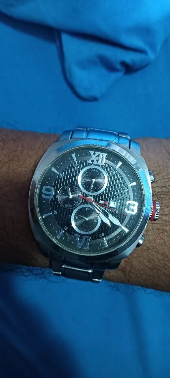 Vendo RELÓGIO TOMMY HILFIGER DAYDATE... original  - Foto 3