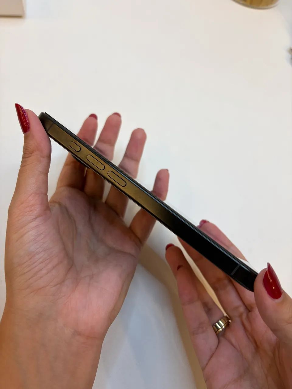 iPhone 16 Pro - (Bateria 97%) - PERFEITO ESTADO - Foto 5
