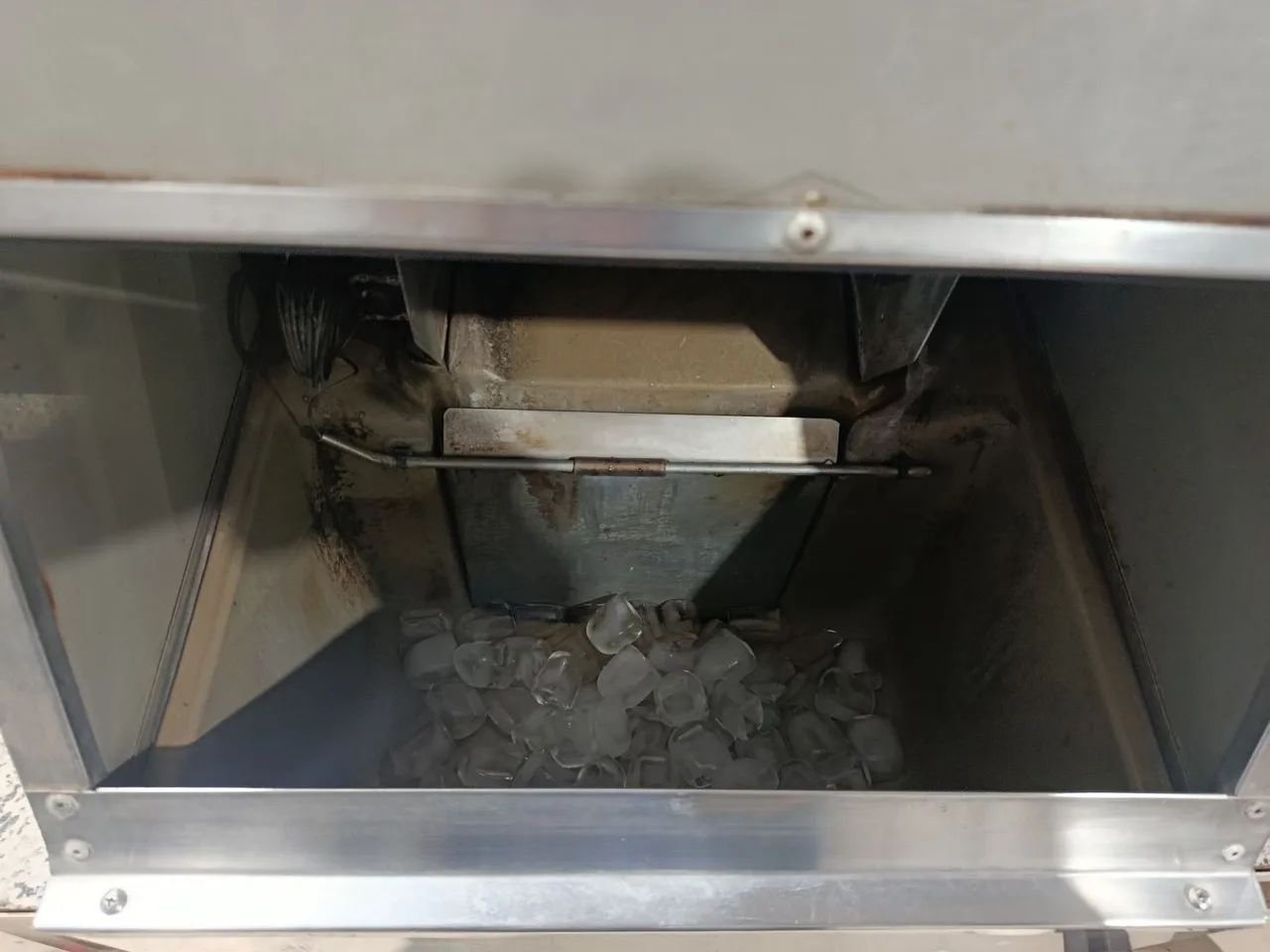 Máquina de gelo  - Foto 5
