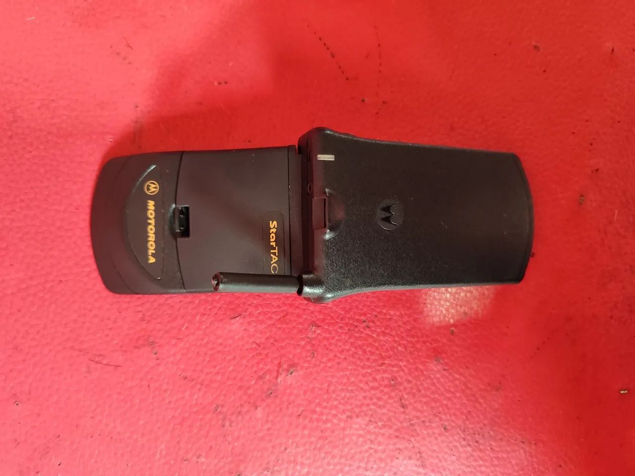 Celular StarTac Motorola antigo colecionador  - Foto 2