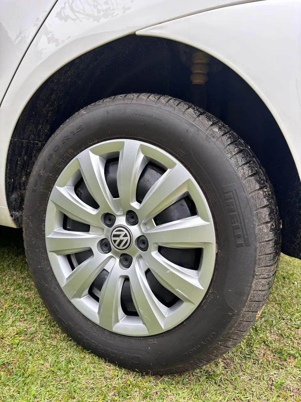 Volkswagen Fox 1.0 MI Total Flex 8V 5P 2014 - Foto 5