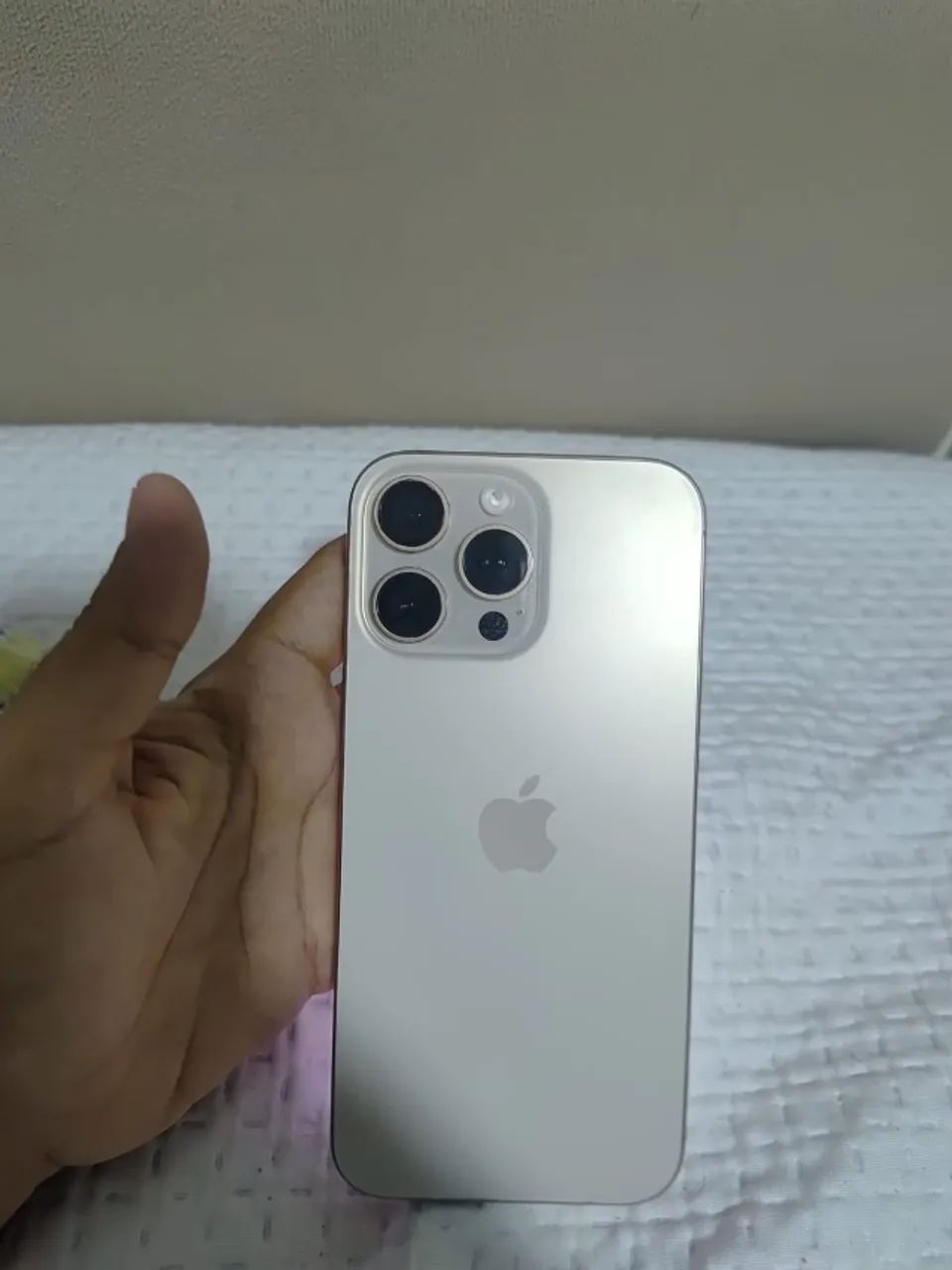 iPhone 16 pro max  - Foto 2