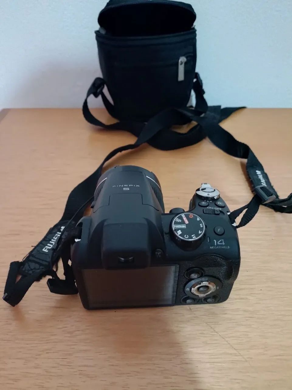 Câmera Fujifilm Finepix S3300 - Foto 2