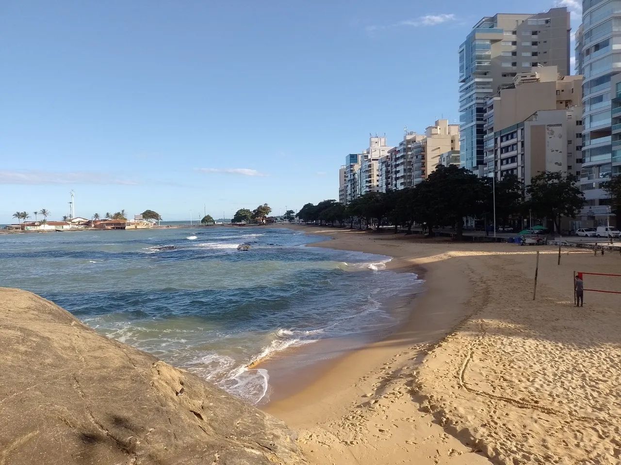 Pacote para o festival de inverno em Guarapari, 320 duas diárias p/ até 4 pessoas. - Foto 2