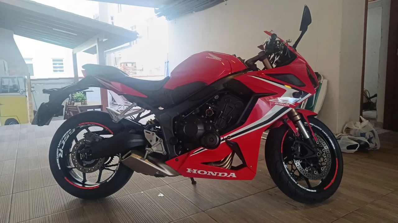 Raríssima CBR 650R 2020 - Foto 3