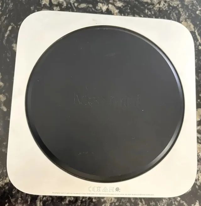 Mac mini m2 8gb 256 gb ssd - Computadores e Desktops - Jardim