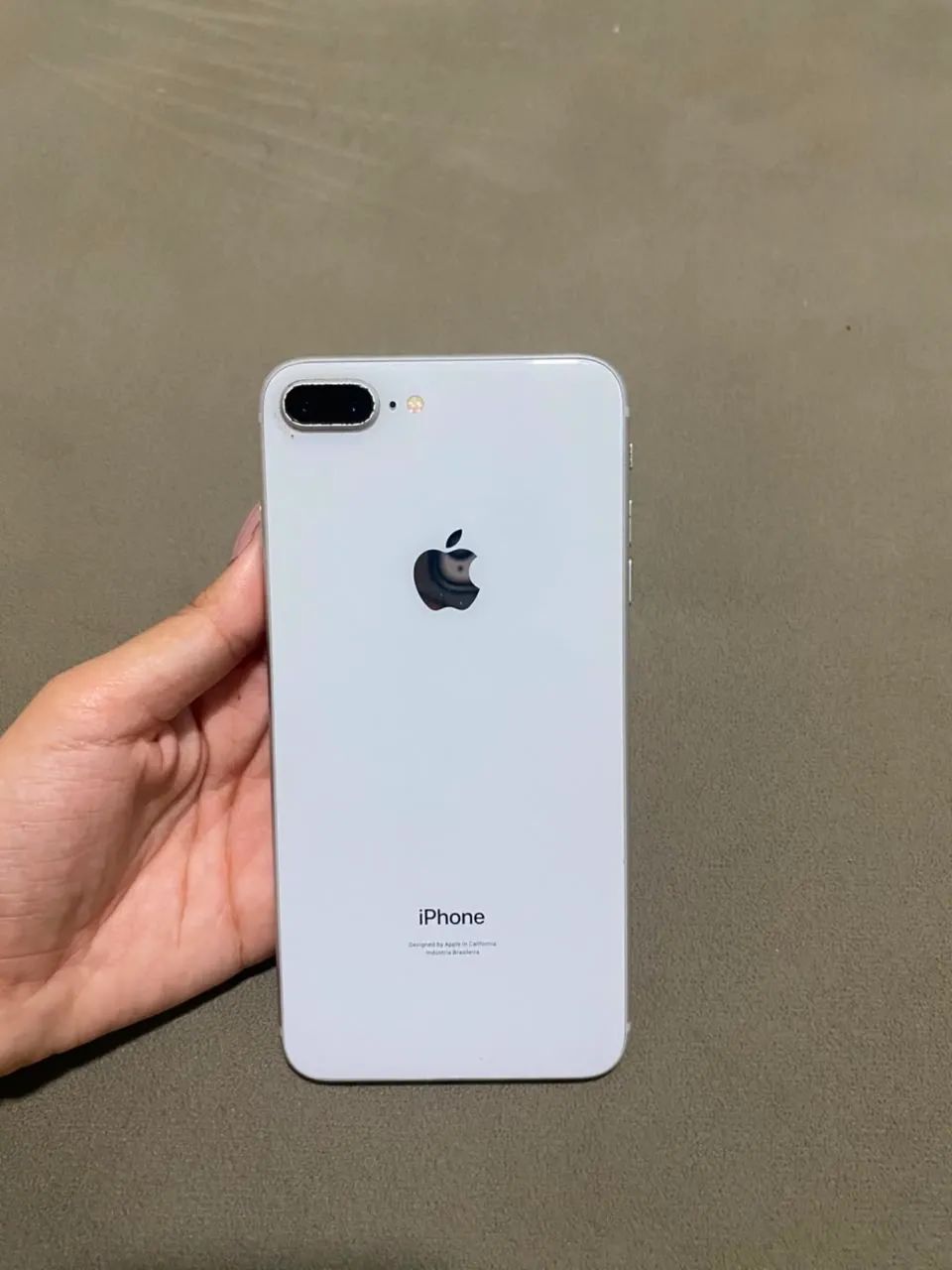 iphone 8 64 gigas todo filé  - Foto 2