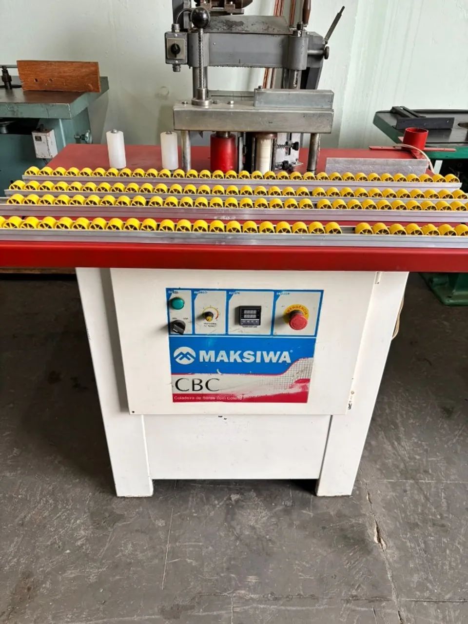 Coladeira de borda Maksiva CBC Usada