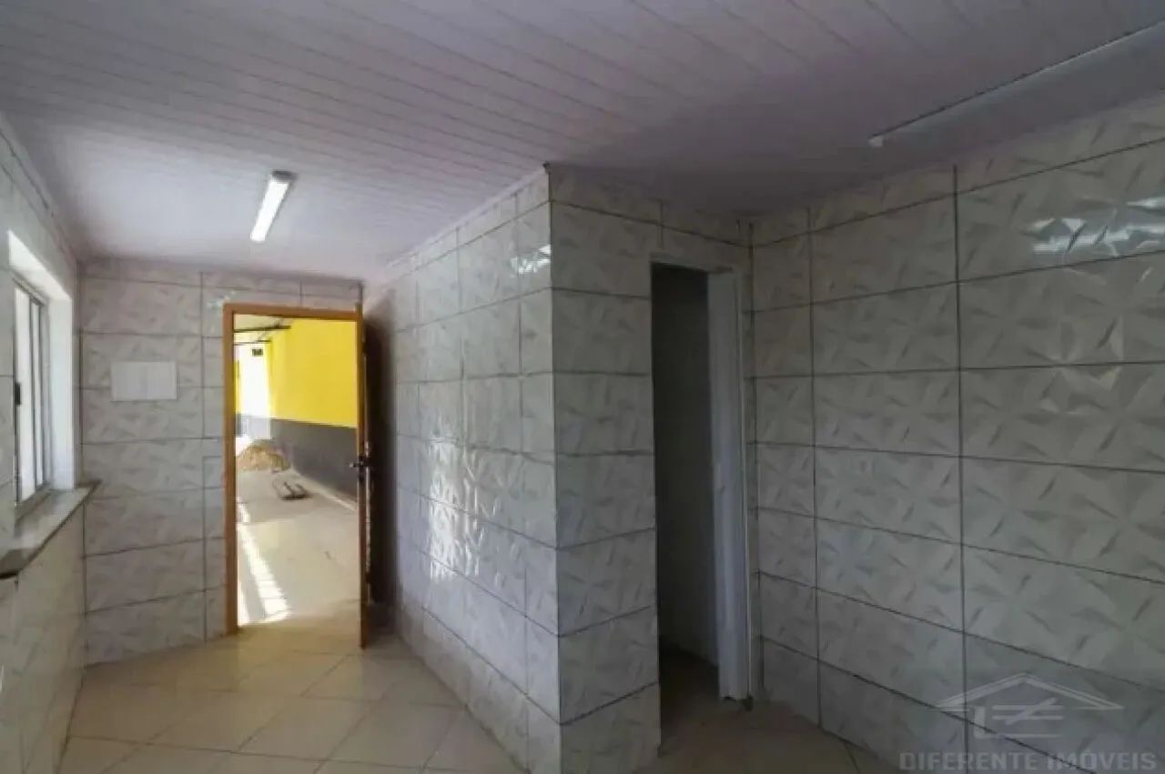 EXCELENTE TERRENO COM GALPÃO REFORMADO - Foto 3