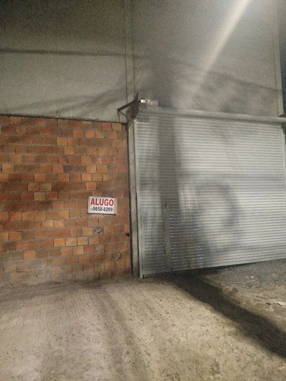 Prédio com Salas no Sim  Alugo ou vendo