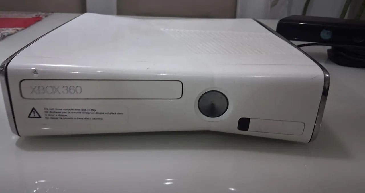 X-Box 360 Completo de tudo - Consoles de Vídeo Game - Augusta Mota