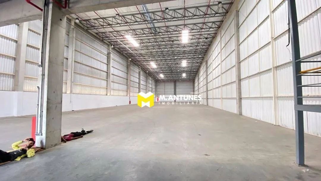 Galpão para Locação em Condomínio com 4.574m². Possui 08 Docas - Foto 5