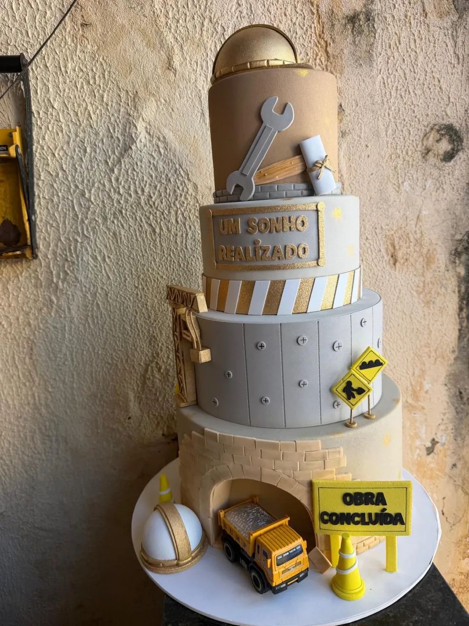 Bolo de decoração falso  - Foto 2