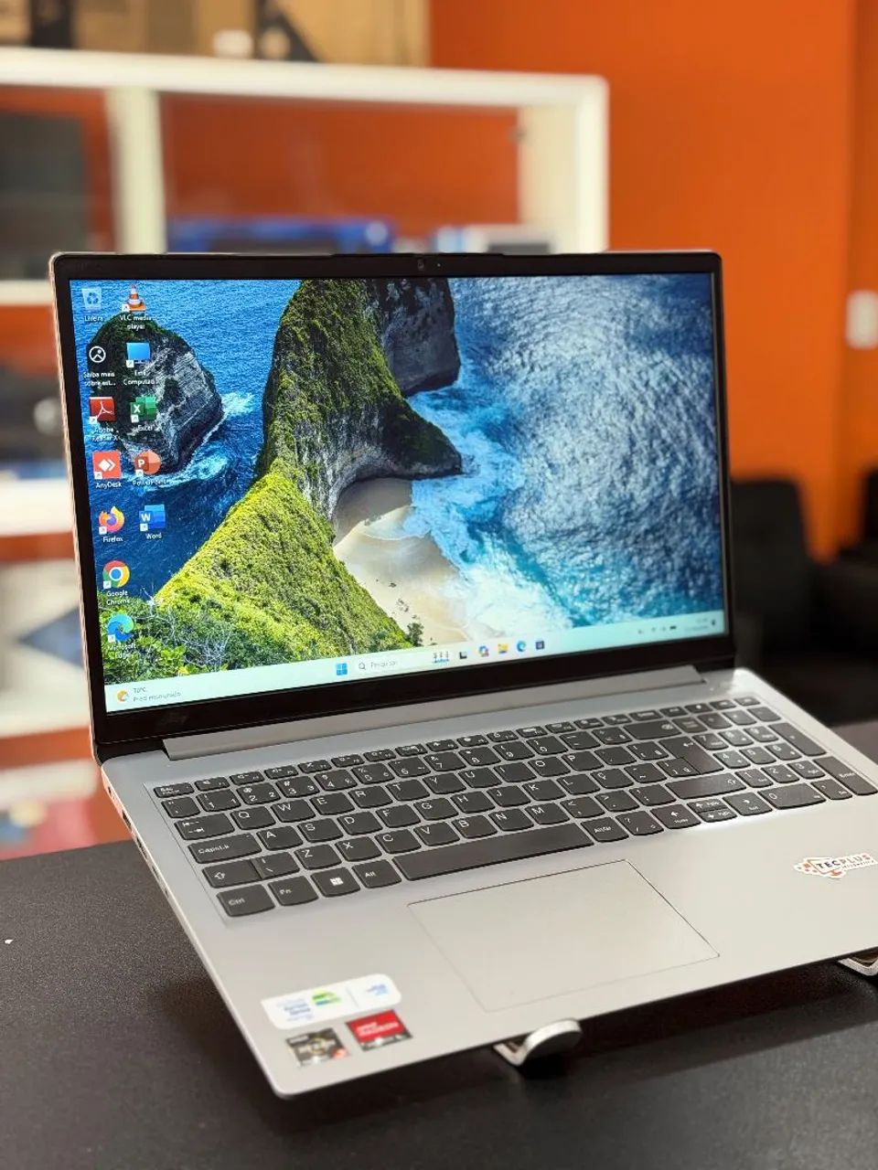 LENOVO IDEAPAD 1 15AMN7 - Foto 2