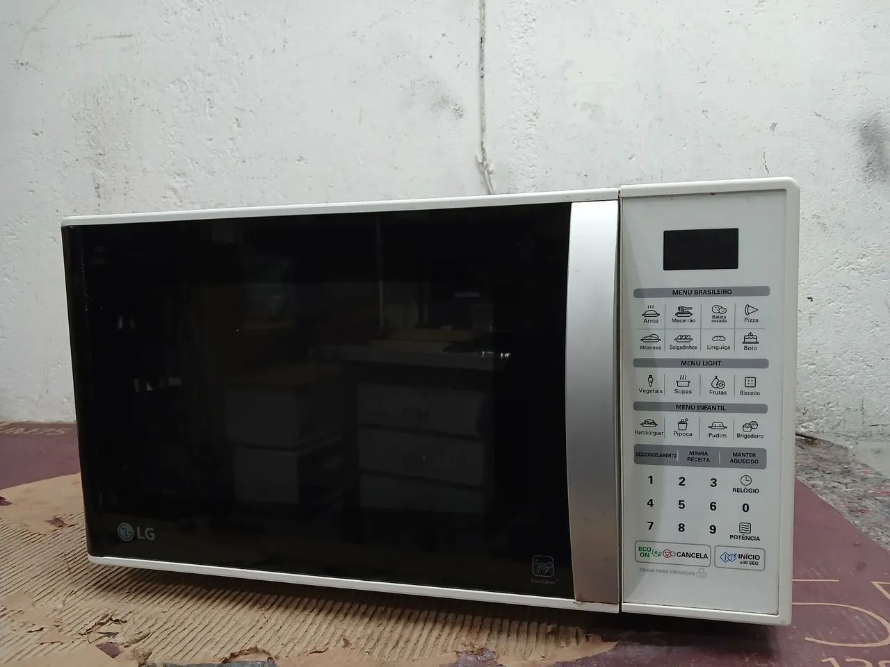 Microondas LG 220v-31L