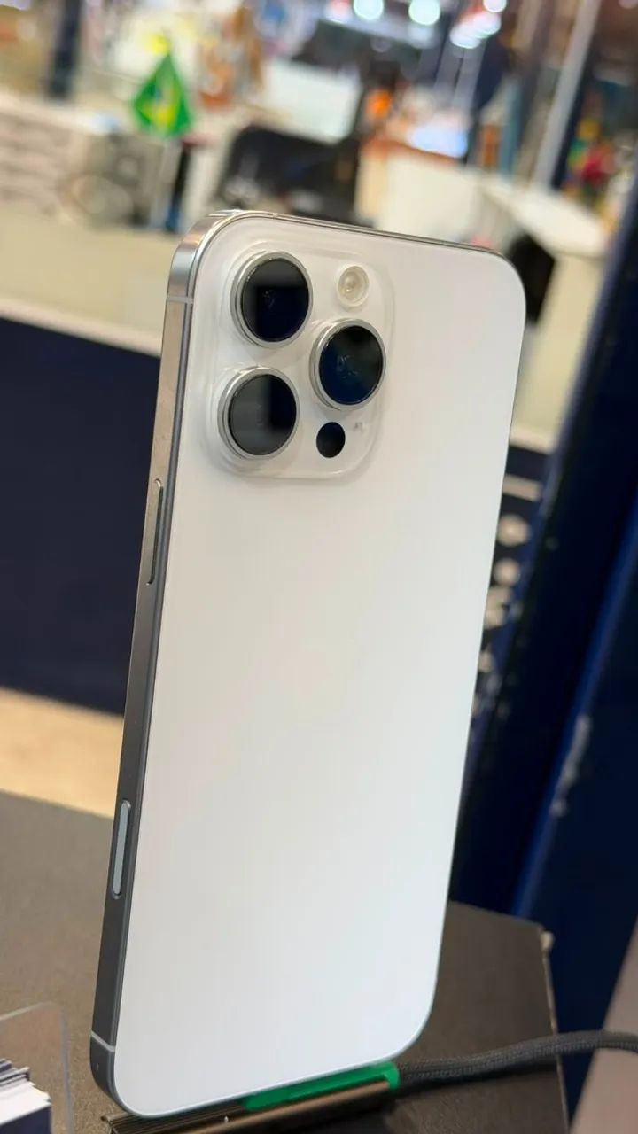 Iphone 16 Pro Max 256gb Branco Impecável Com Caixa Esim - Foto 4