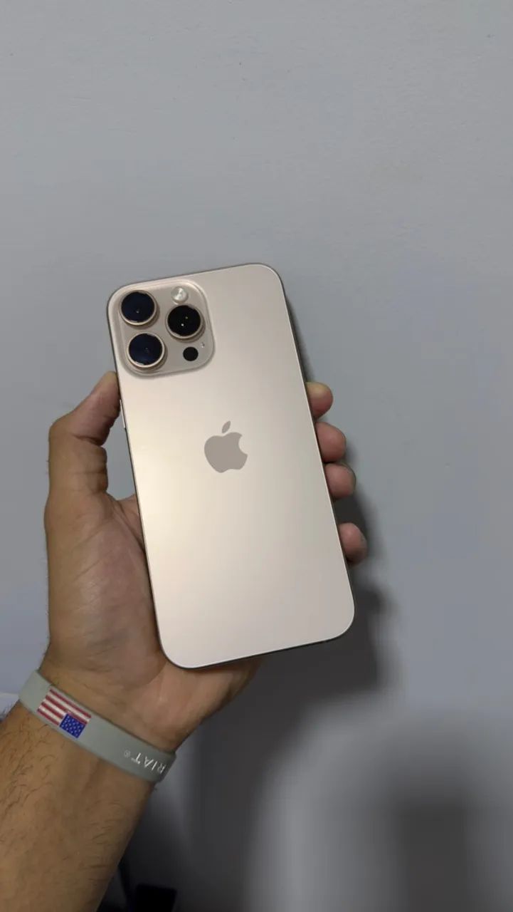 Vede-se IPhone 16 Pro Max 