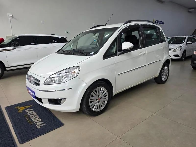 Fiat Idea Essence 1.6 Flex 16V 5P 2016 - Foto 4
