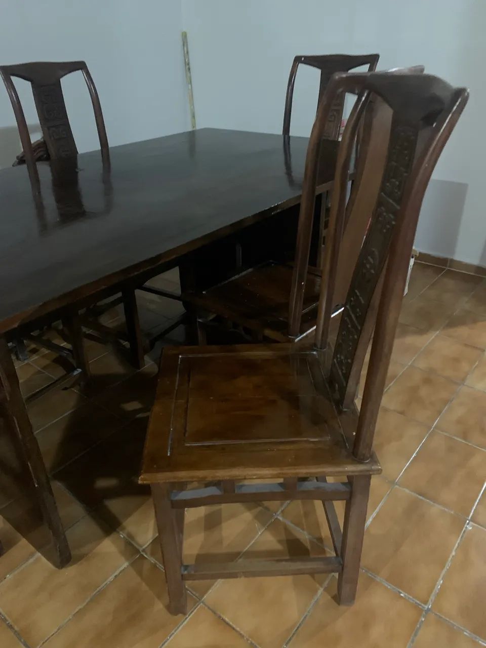 Mesa madeira com 6 cadeiras  - Foto 3