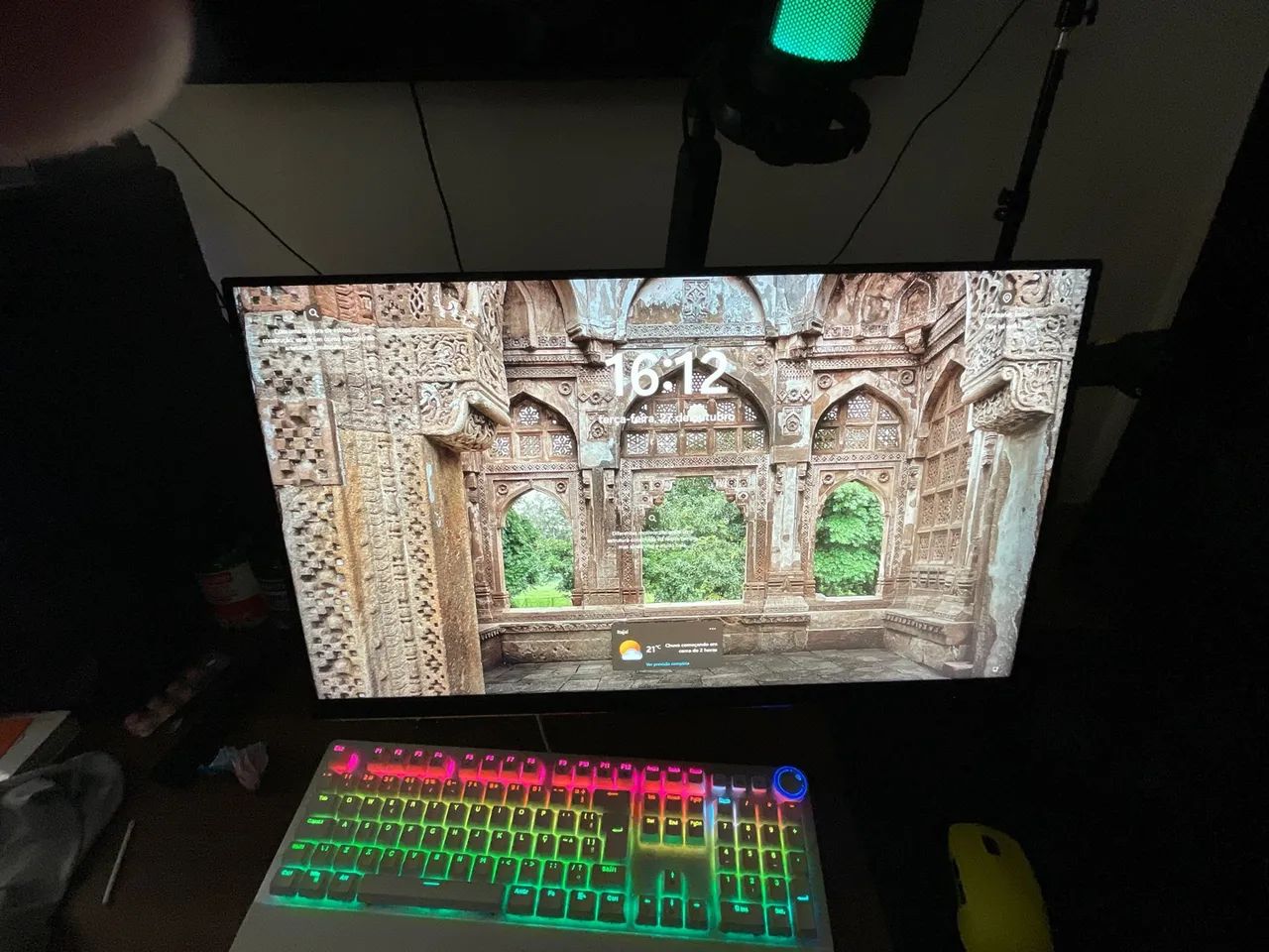 Monitor AOC 240hz 0,5ms