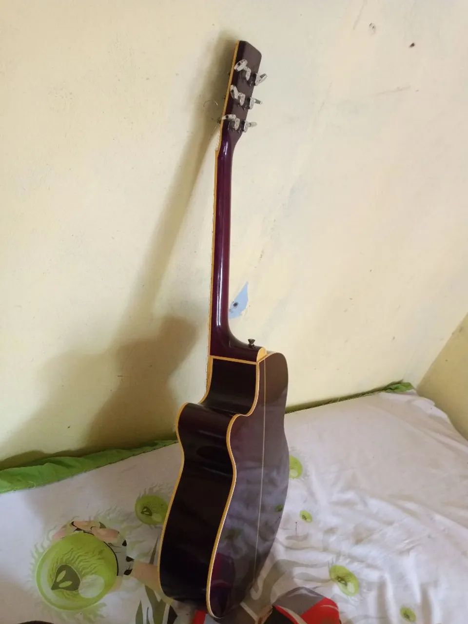 Vendo este violão aceito celular  - Foto 4