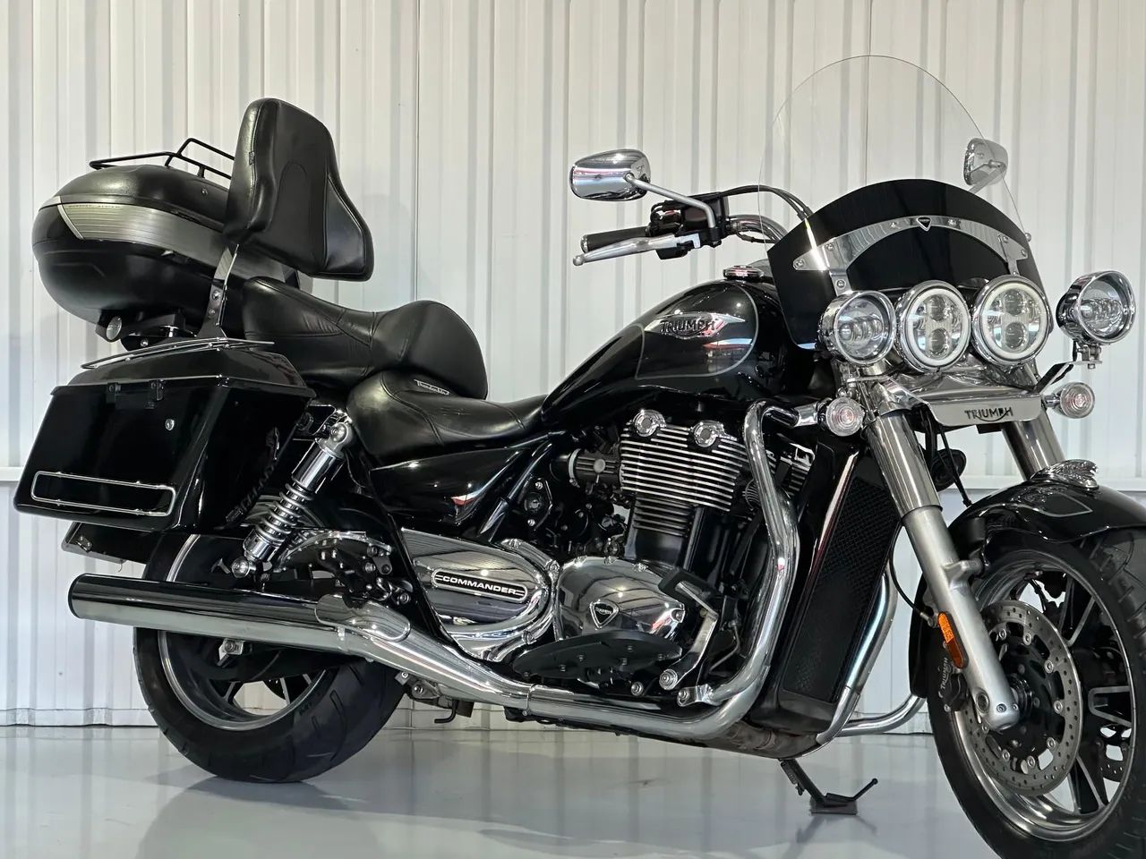 THUNDERBIRD 1700 COMMANDER ABS PRETA 2014/2014 - Foto 2