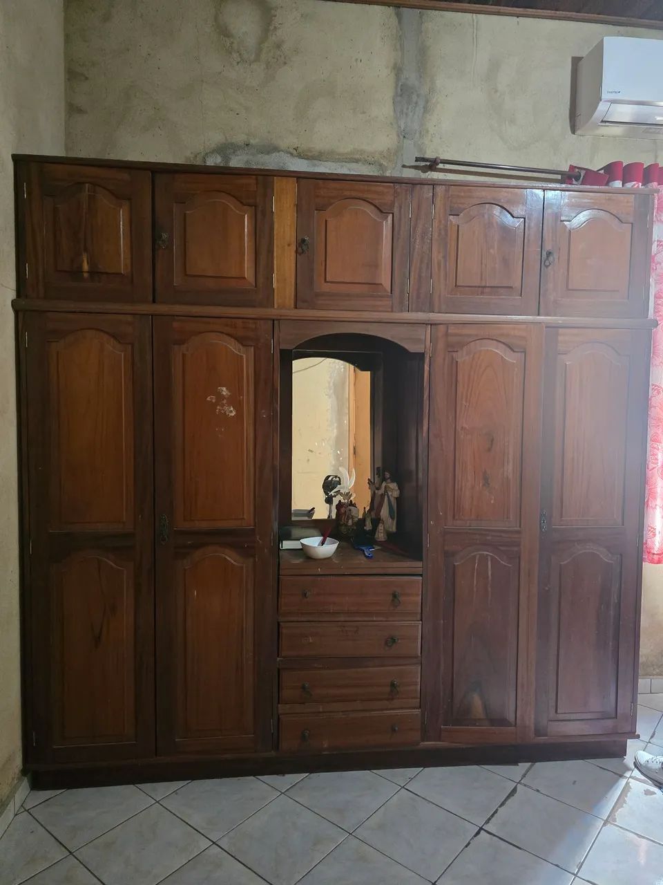 Guarda roupa de madeira - Foto 2