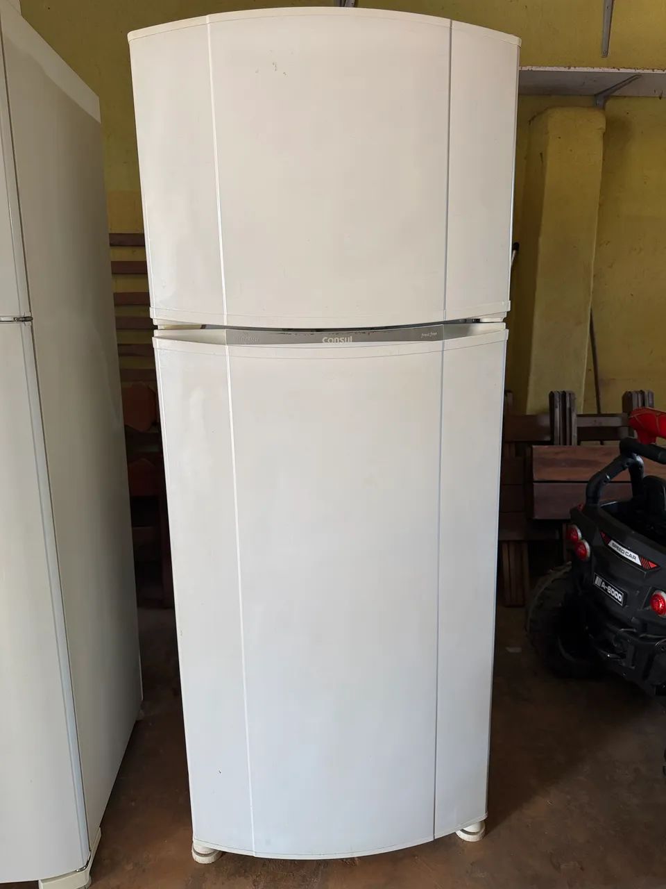 Vendo geladeira 