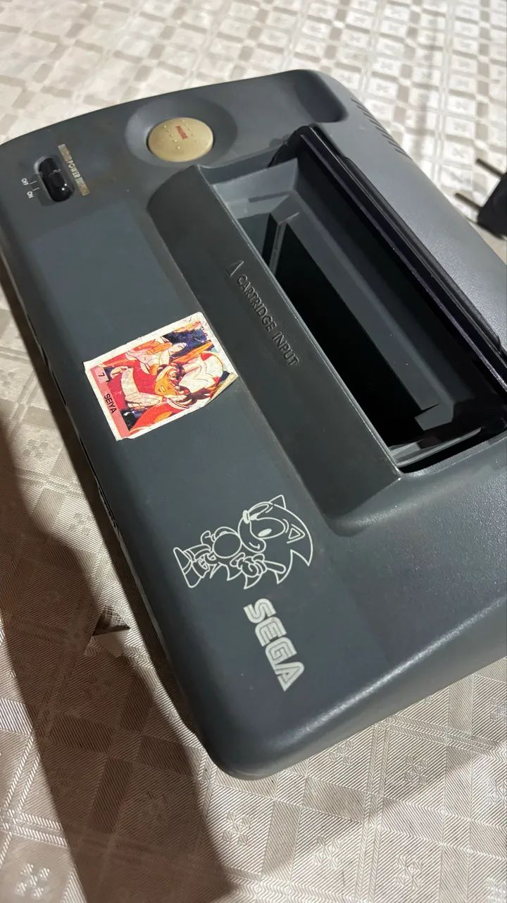 O console nas imagens é o Master System III Compact, TecToy Sega. - Foto 5
